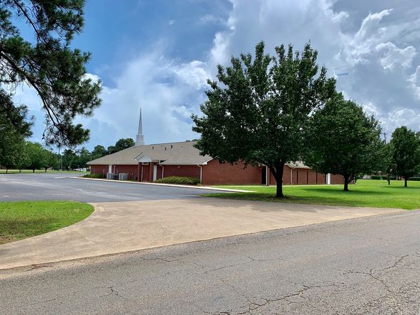 Tenneryville Rd and Pine Tree Rd: Tenneryville Rd and Pine Tree Rd, Longview, TX 75604